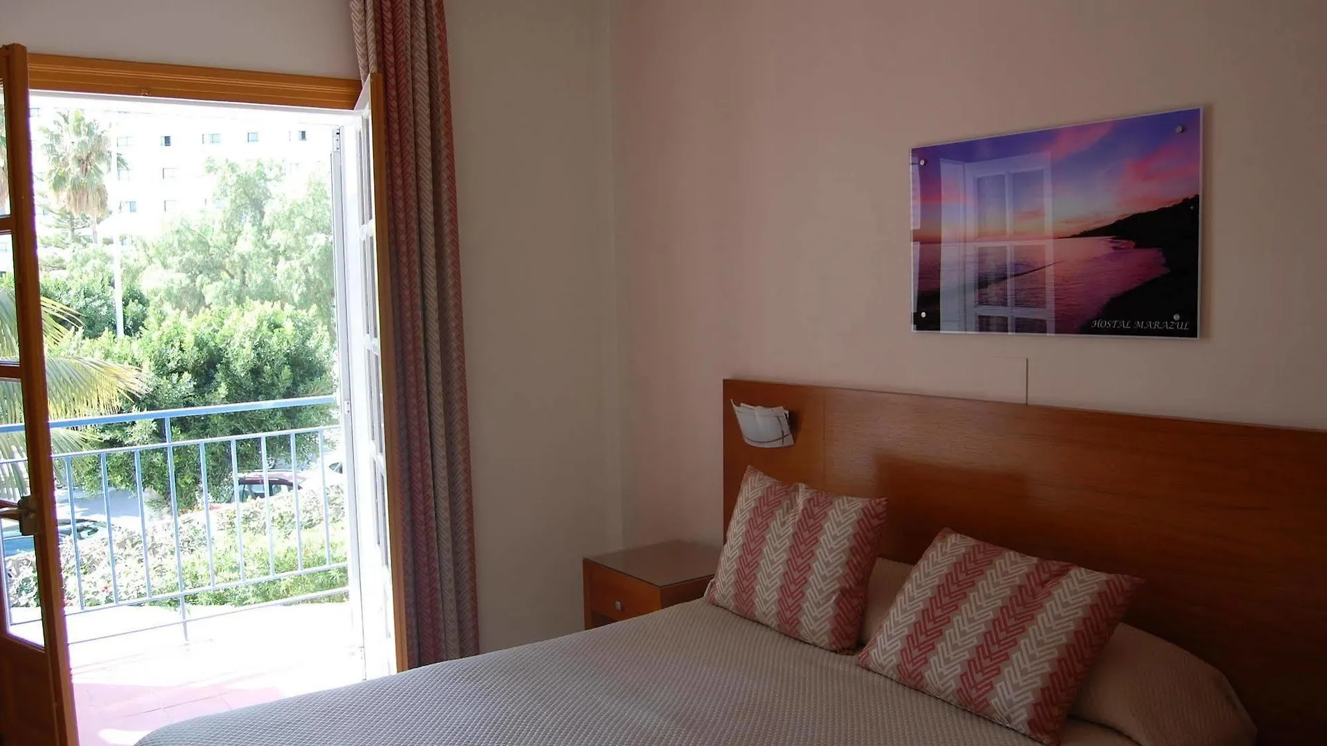 Hotel Hostal Marazul Nerja